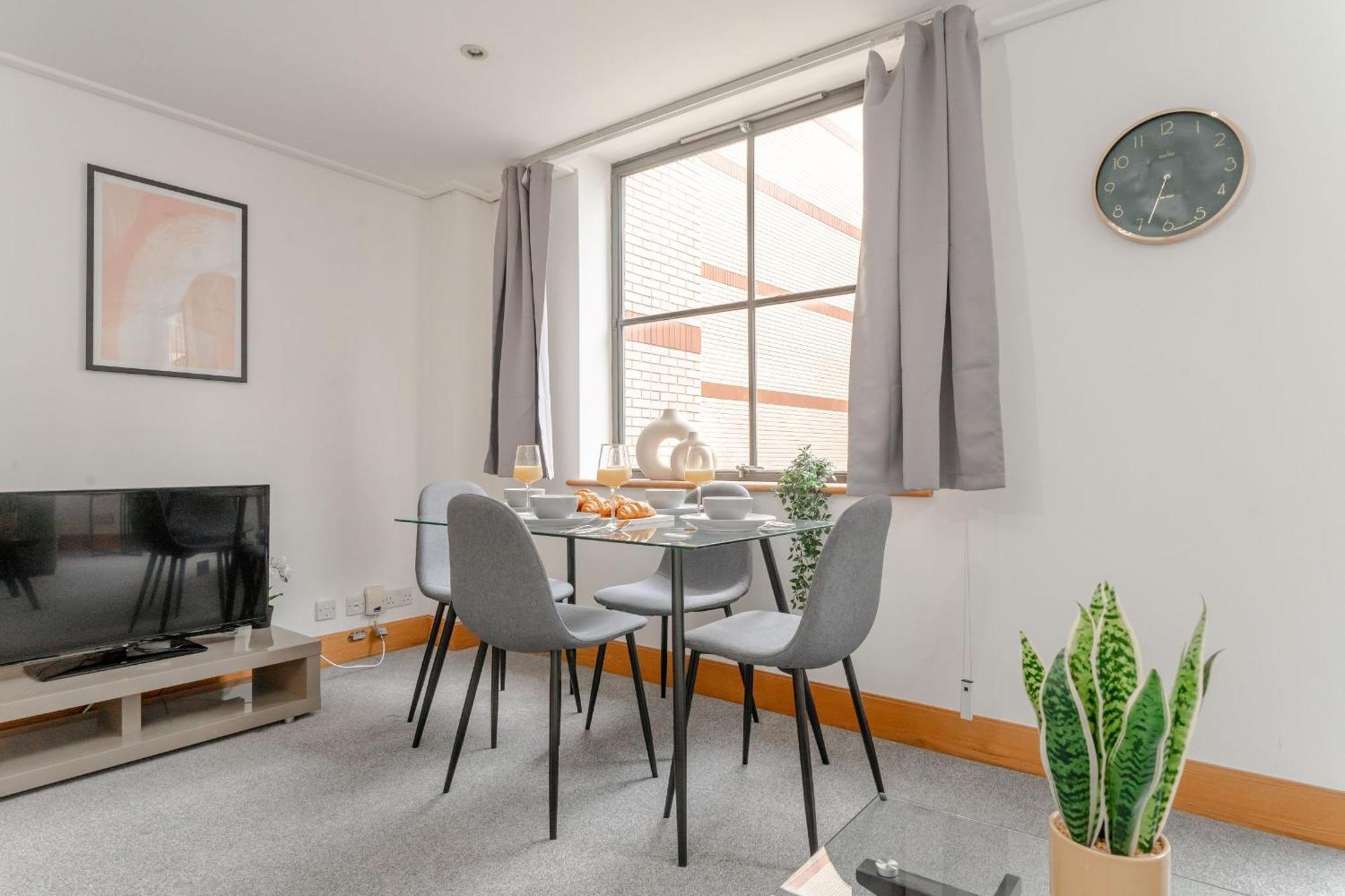 Holborn - 2Br Near Covent Garden -Cityapartmentstay London Luaran gambar